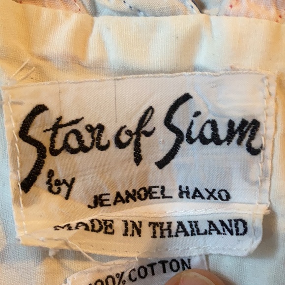 Beautiful vintage Thai dress - Picture 3 of 4